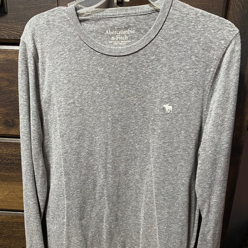 Abercrombie long sleeve